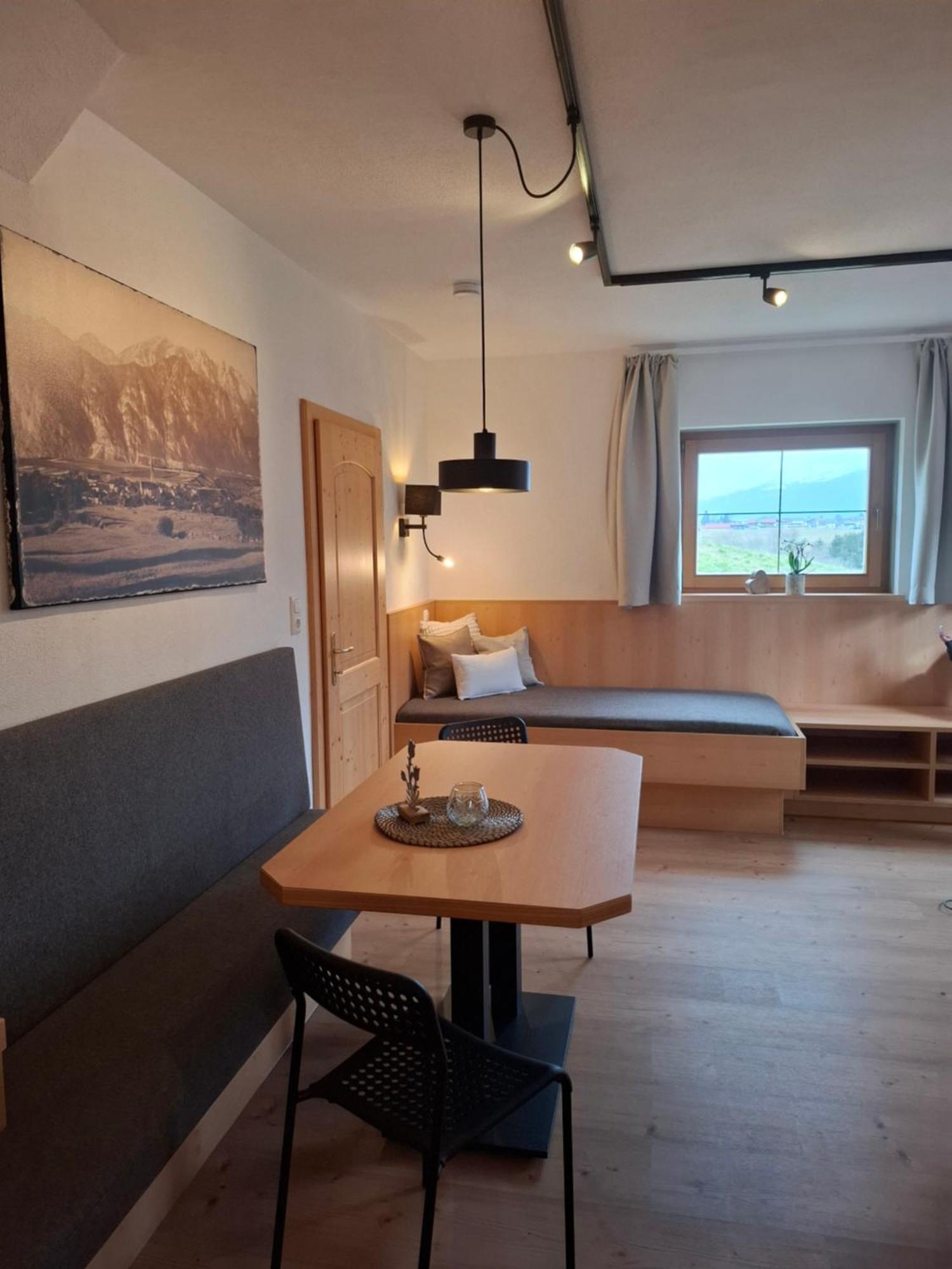 Appartamento Hell Hof Innsbruck Esterno foto